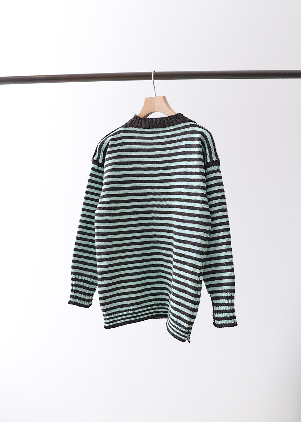 traditional wool guernsey sweater/Le Tricoteur