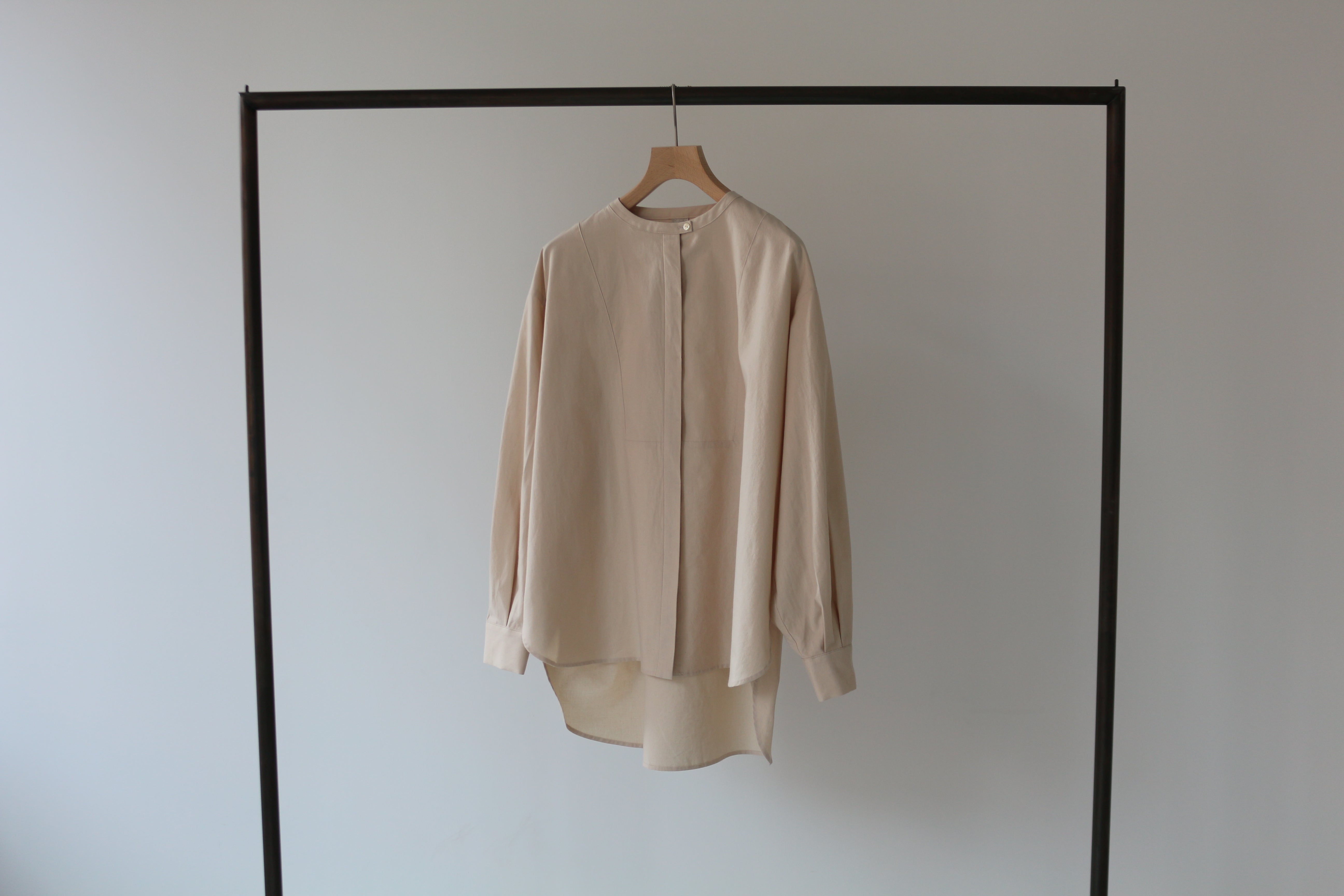 band collar wide shirt